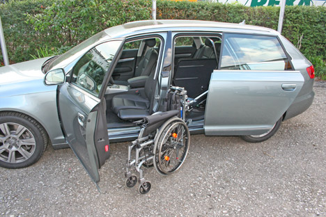 EDAG Rollstuhleinzugsystem
